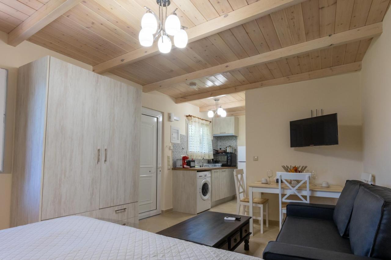 Messinian Monte E Mare Villa Каламата Екстериор снимка