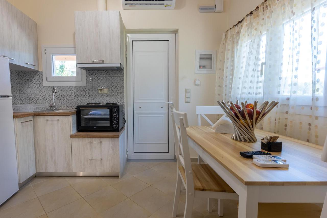 Messinian Monte E Mare Villa Каламата Екстериор снимка